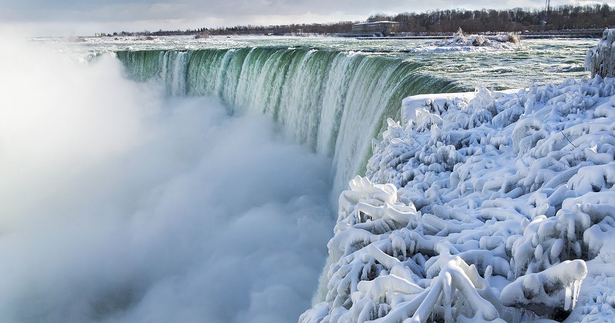 Best Time To Travel To Niagara Falls On A Budget: When To Go For The Best Deals