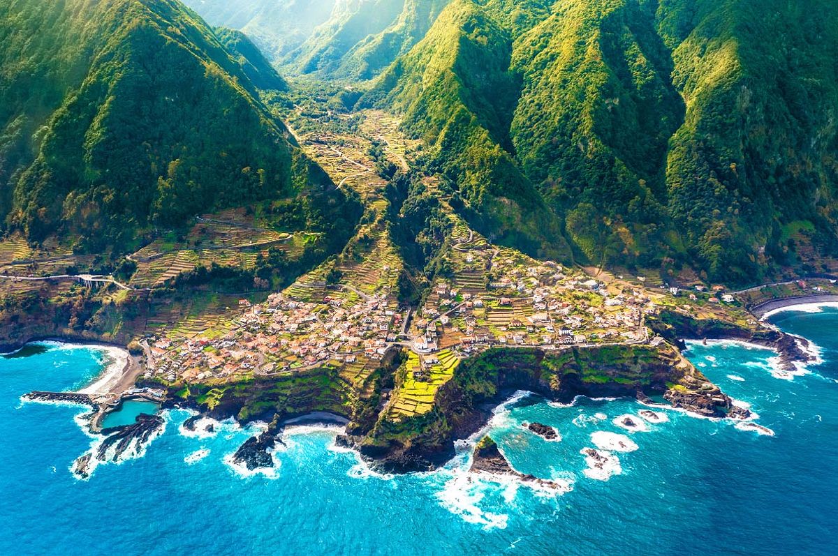 Stunning ocean views from Madeira showcasing its natural beauty